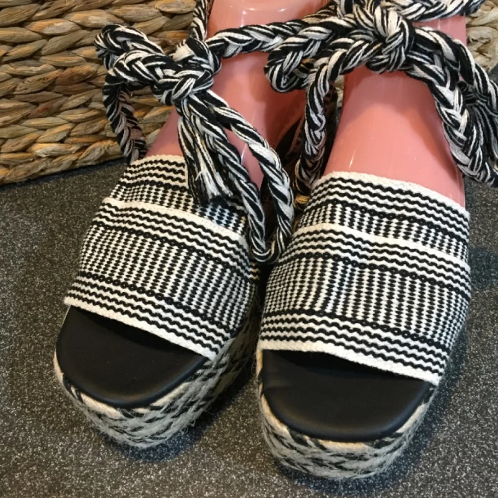 Maypol Black and White Platform Sandals
